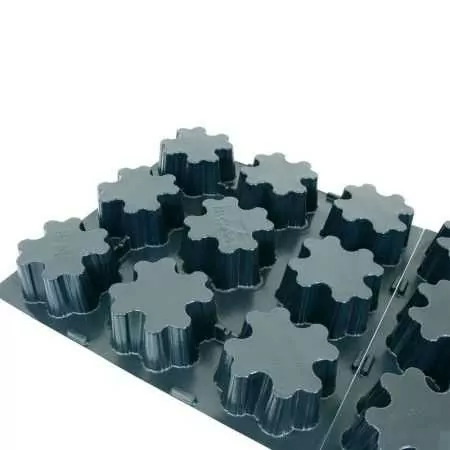 CE 08 - Cassaforma cemento ed erba Plastiche 3F - 1