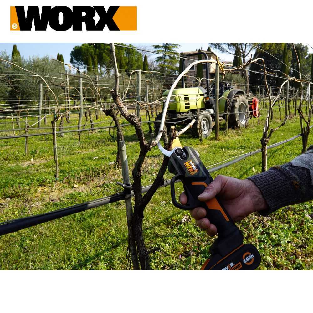 WG330E Pruning shears Worx